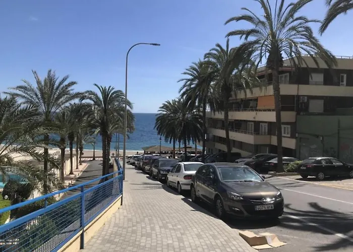 Captivating 2-Bed Apartment In Aguadulce