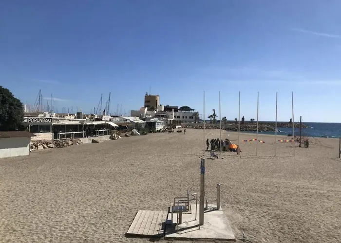 Captivating 2-Bed Apartment In Aguadulce