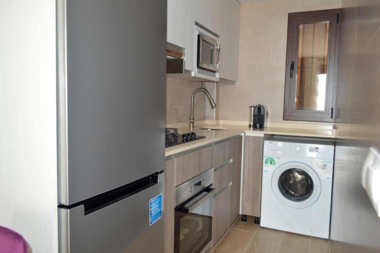 Captivating 2-bed In Aguadulce Appartement *